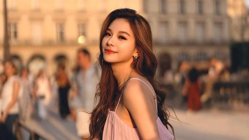 艾莉絲在倫敦的生活