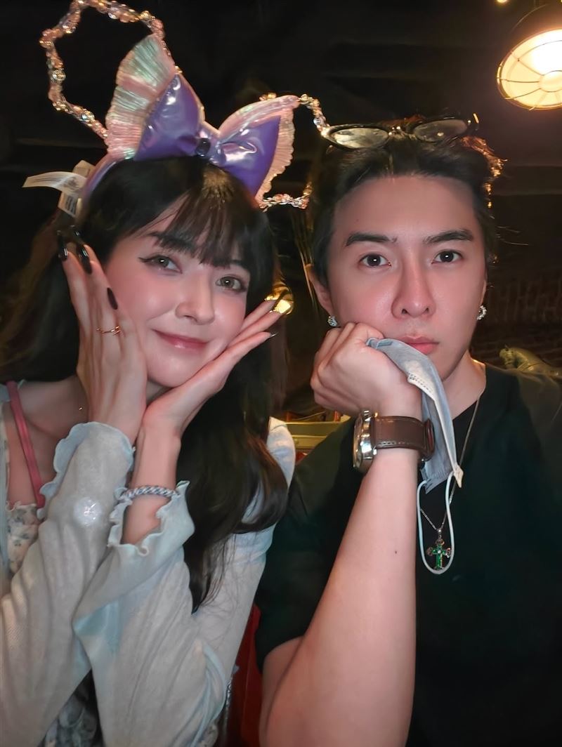 唐禹哲與蘇小軒感情甜蜜的照片