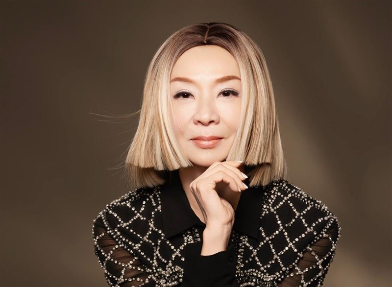 范怡文《美好時光》單曲封面造型曝光，短髮俏麗展現人生豁達態度。