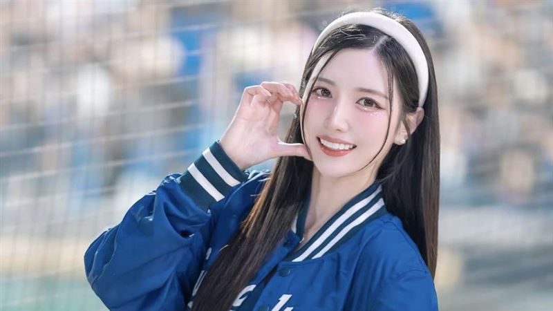 啦啦隊女神南珉貞奪得超高票的第一名