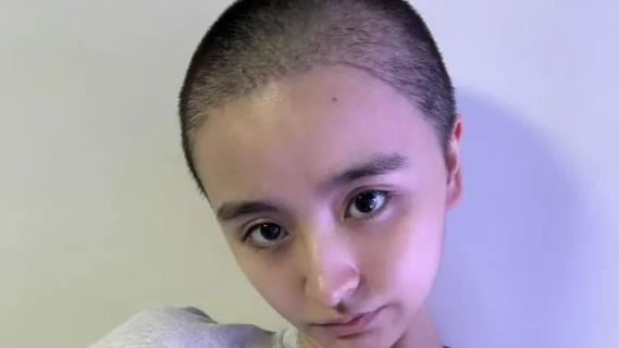 金子涵近期照片