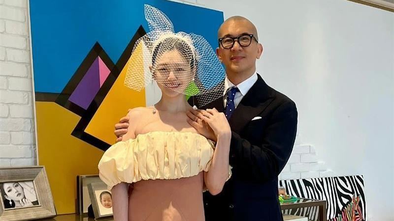 大S与具俊曄合照