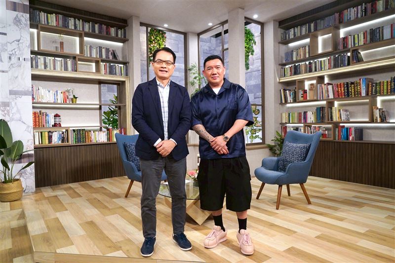 杜汶澤接受主持人專訪