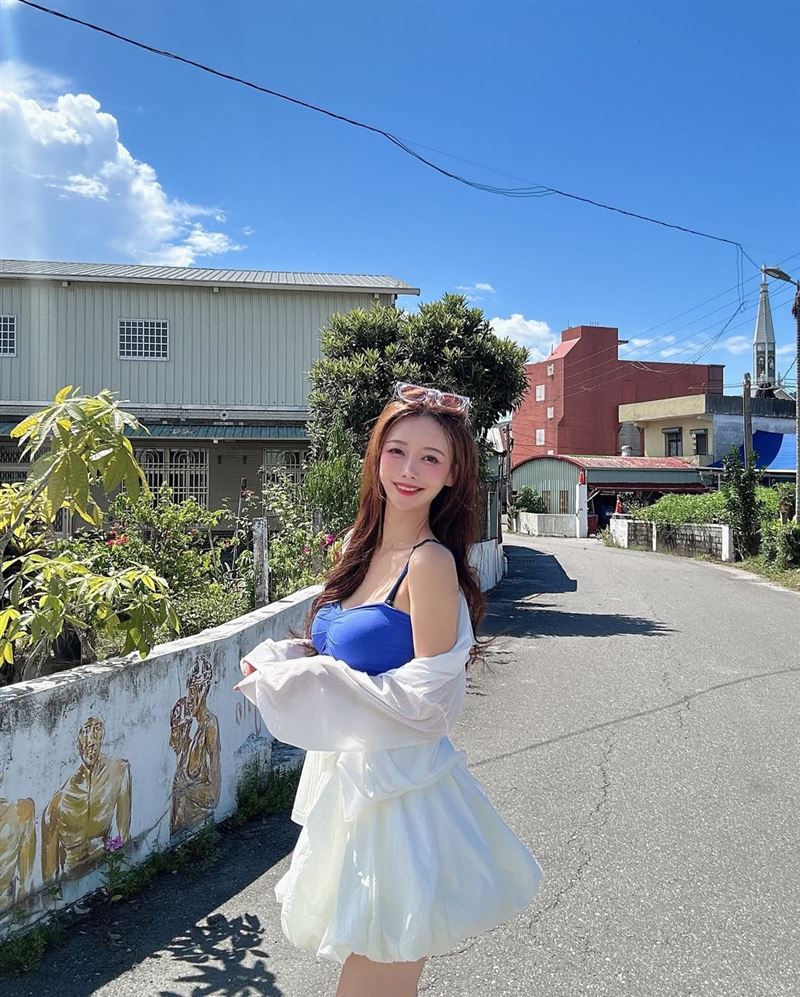 李雅英甜美笑容
