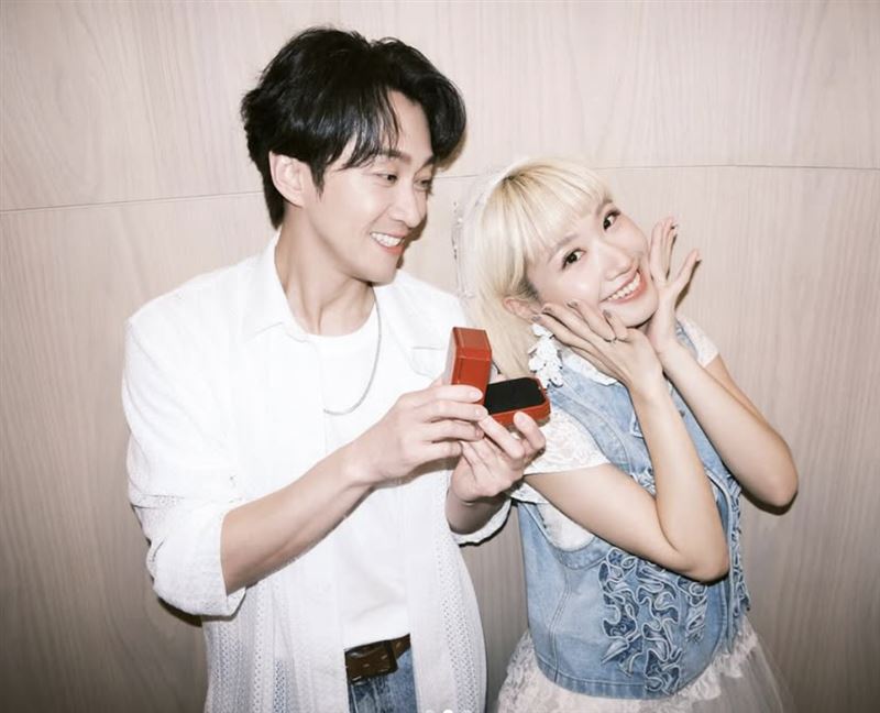 陳漢典與Lulu結婚宣布照