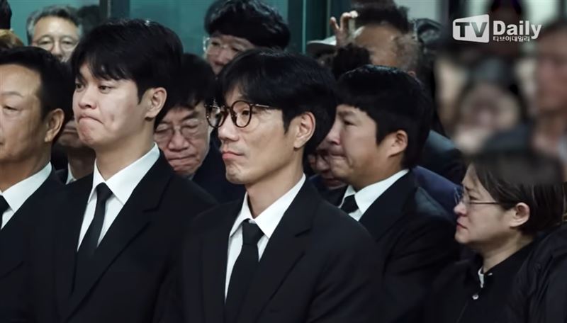 不少圈內好友都來送全裕成最後一程