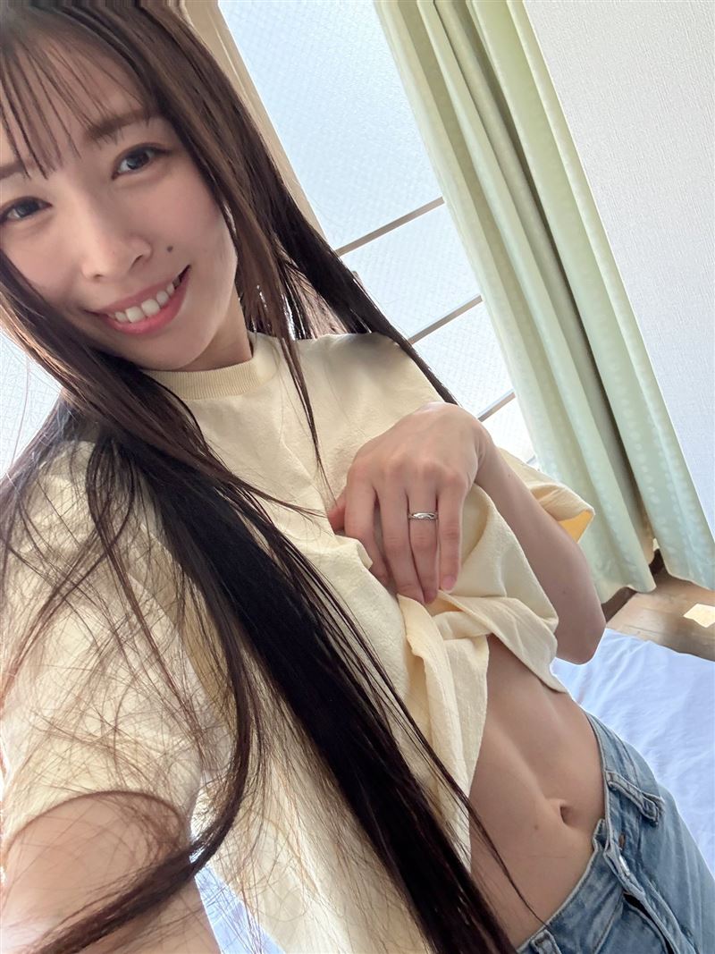 玉井晴香照片3