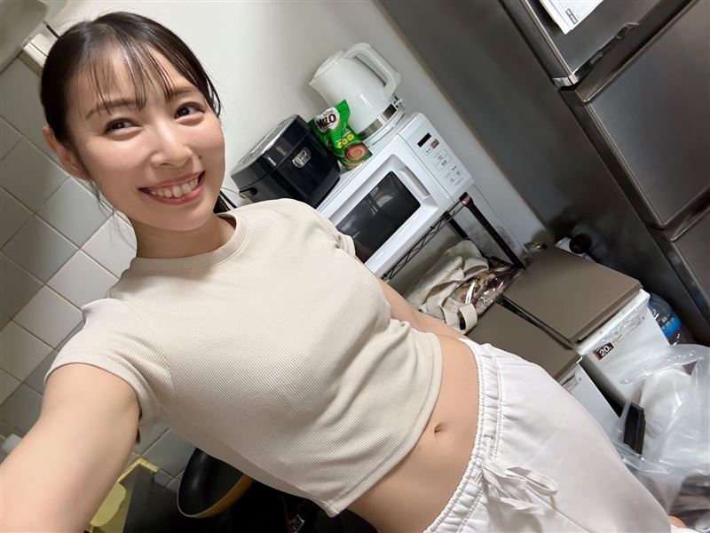 玉井晴香照片4