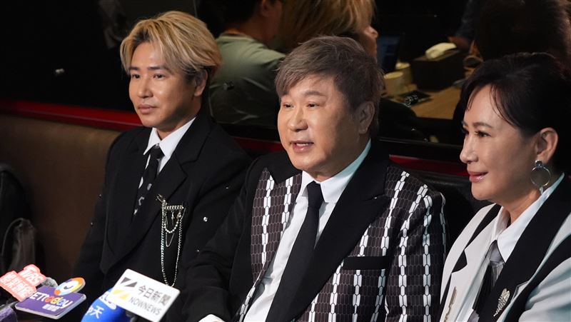 小禎與ALAN、胡瓜合影