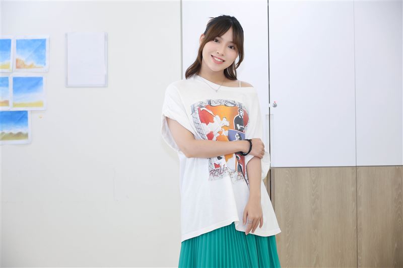 陳佩賢與長者彩繪柚子與提燈籠