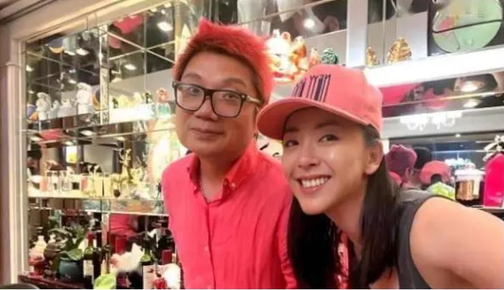 宋伊人與程青松關係相關圖片