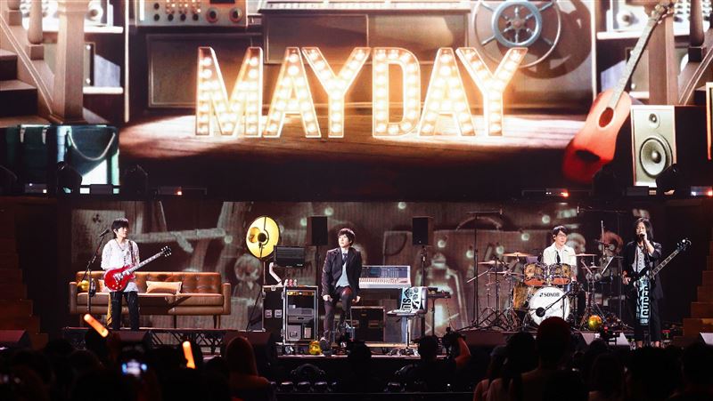 五月天高雄超犀利趴現場1