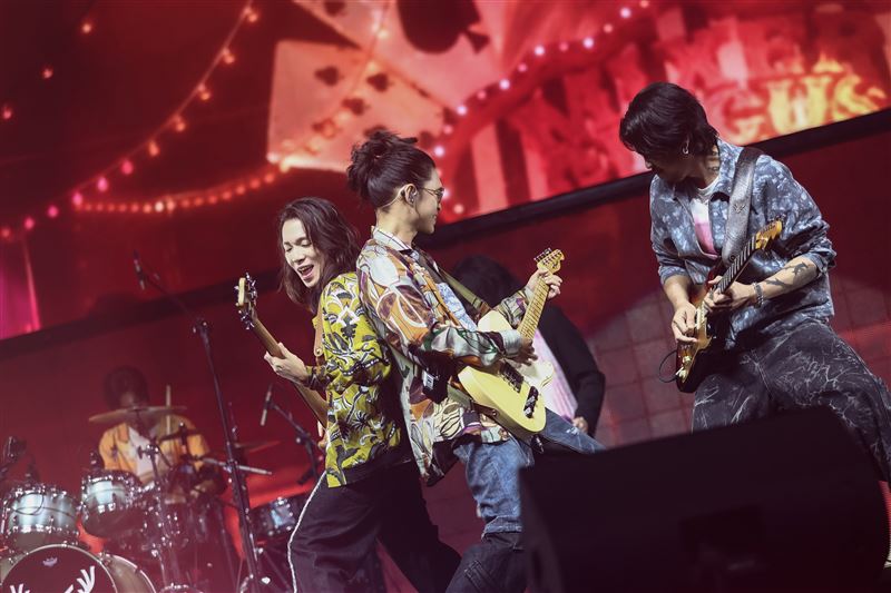 麋先生MIXER 演唱