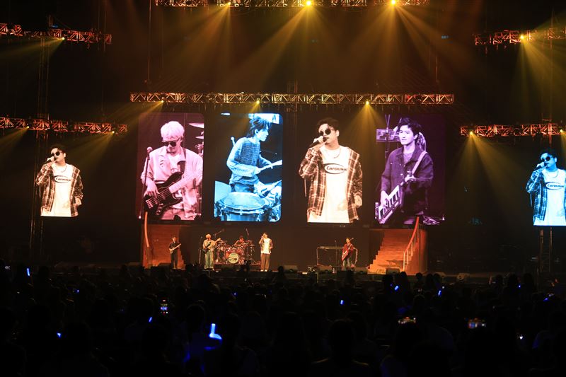 icyball新专辑宣布现场