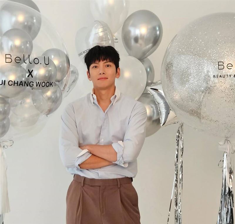 池昌旭外型帅气