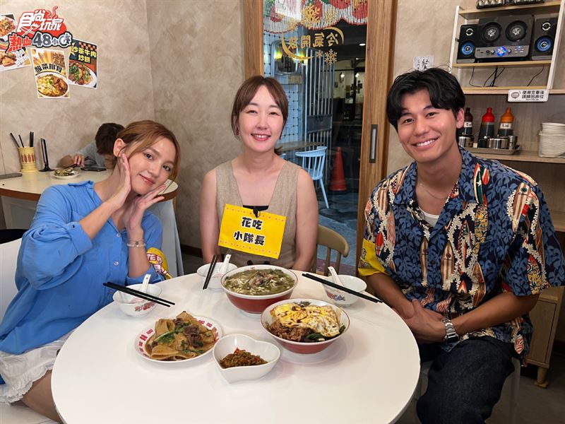 風田朵拉巴鈺合影