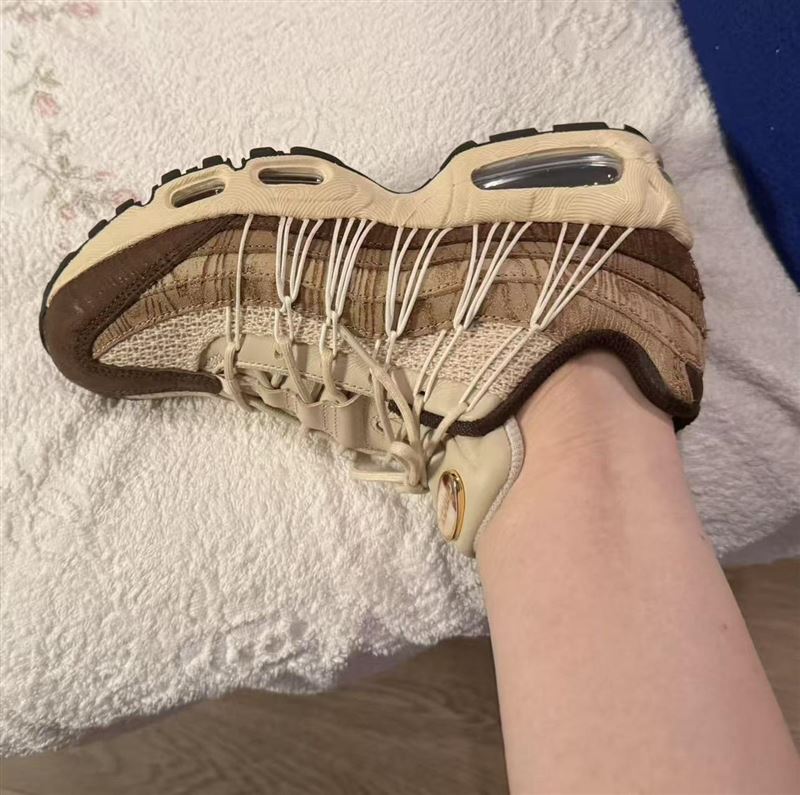 江蕙認證周杰倫聯名鞋款