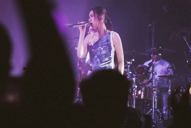 犬青太美,男粉絲激動告白。