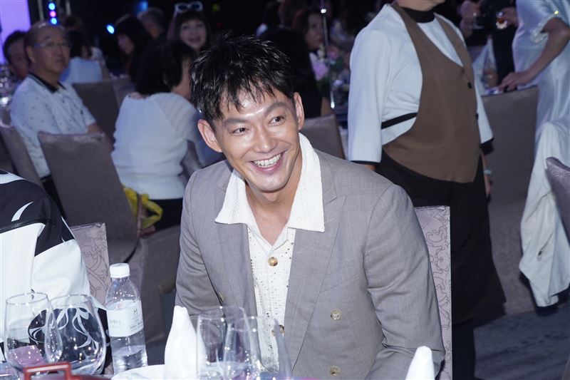 威廉慈善晚會現場