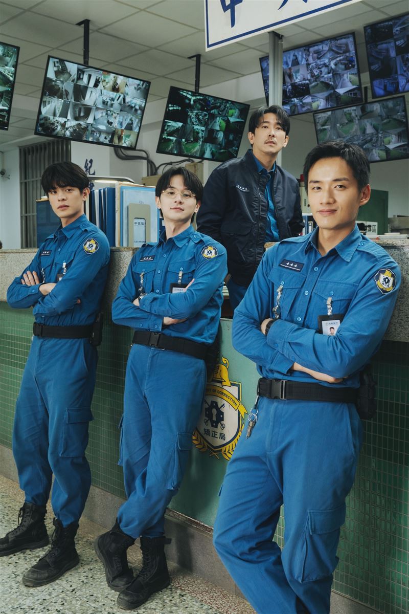 陳澤耀、張軒睿、邱以太、施名帥飾演監所管理員