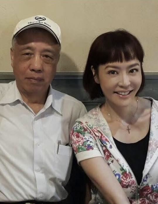 唐玲臉書悼念畫面