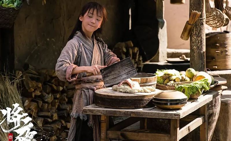 宋伊人在《将夜》担任女主角的剧照