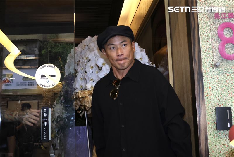 江宏恩悼念顏正國