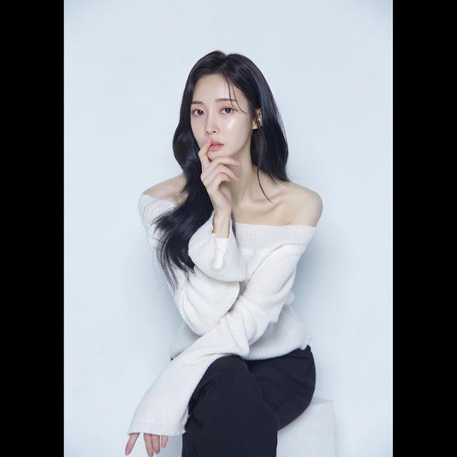 雅凜IG相關畫面