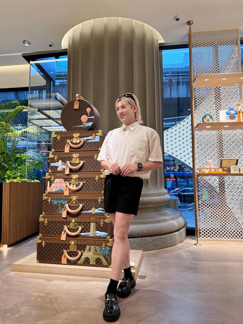 嘻小瓜参与黑男配对活动