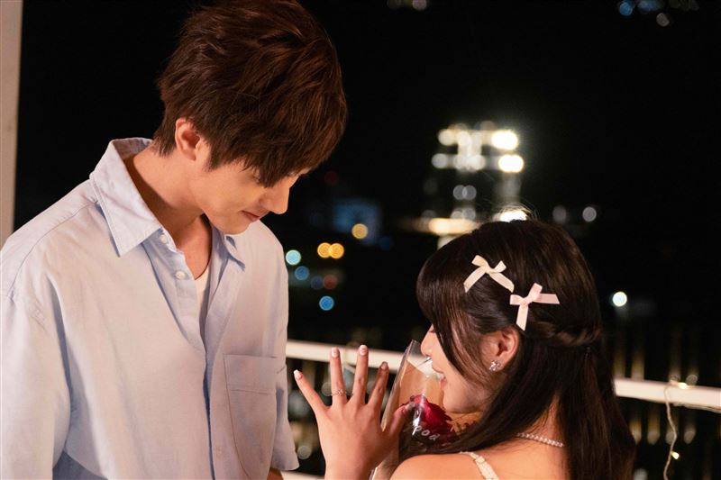 俐蓁与范姜彥豐合作MV照片