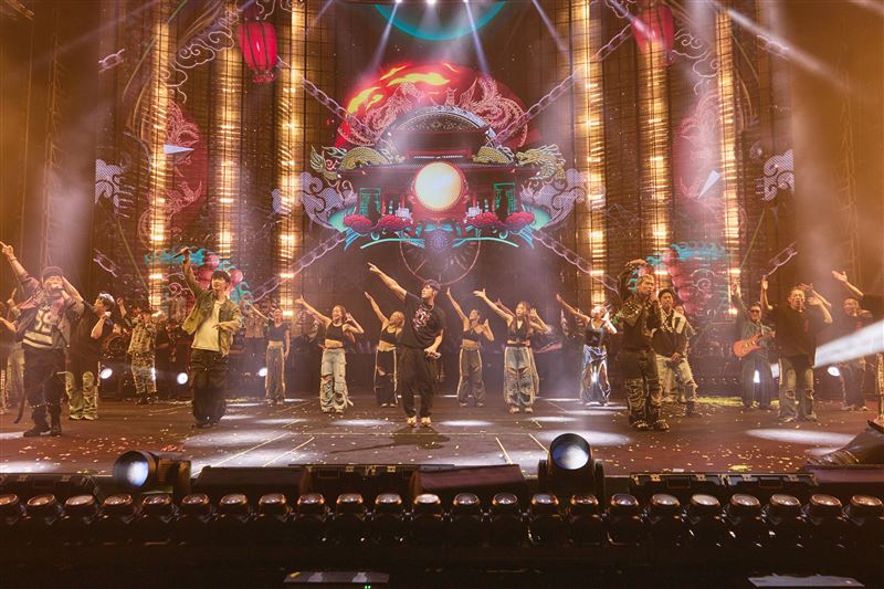 周杰倫預告明年將展開全新巡迴演唱會。(圖/杰威爾提供)