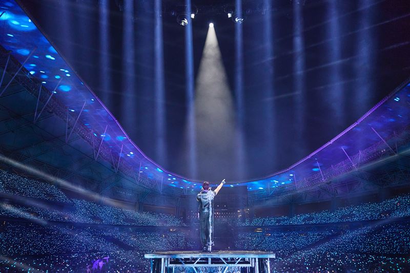 周杰倫預告明年將展開全新巡迴演唱會。(圖/杰威爾提供)