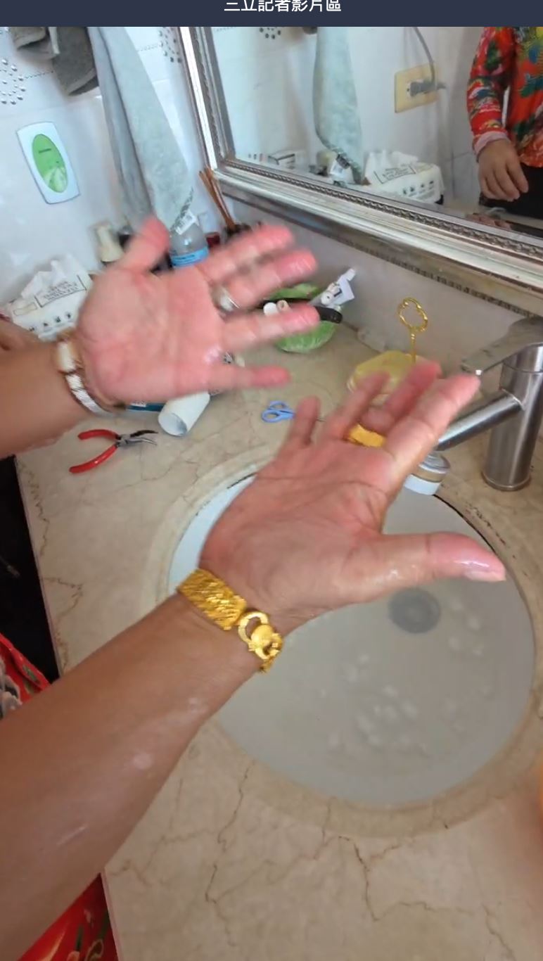 激情後,胡漢龑衝廁所