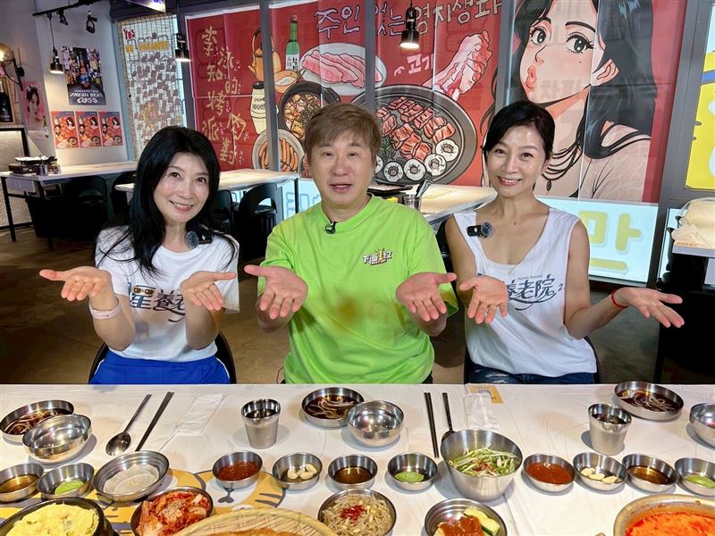 黃嘉千、方文琳上胡瓜節目