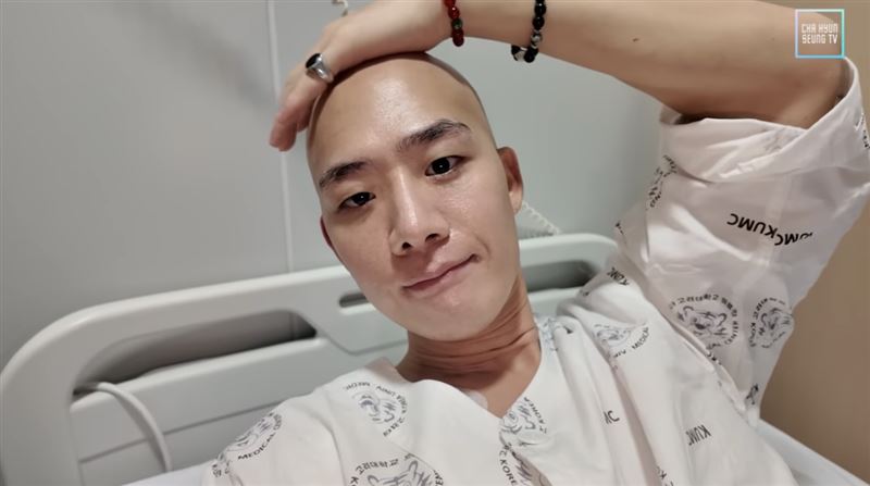 车炫承病房日常截图