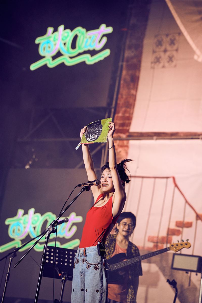 郭采潔登台演出