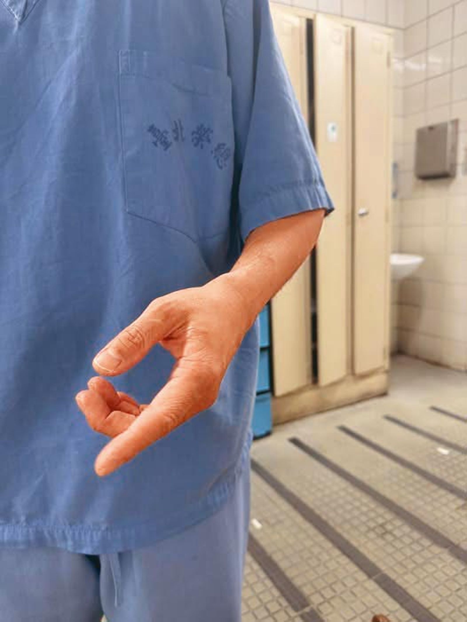 自清贴文及治疗师背书截图