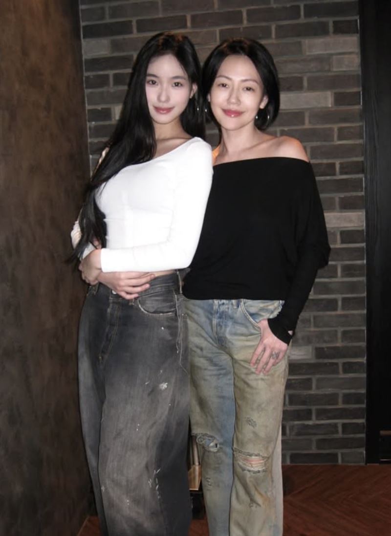 小S、Lily母女感情好。（圖／翻攝自IG）