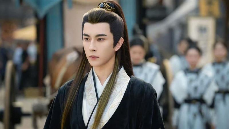 于朦朧微博照片