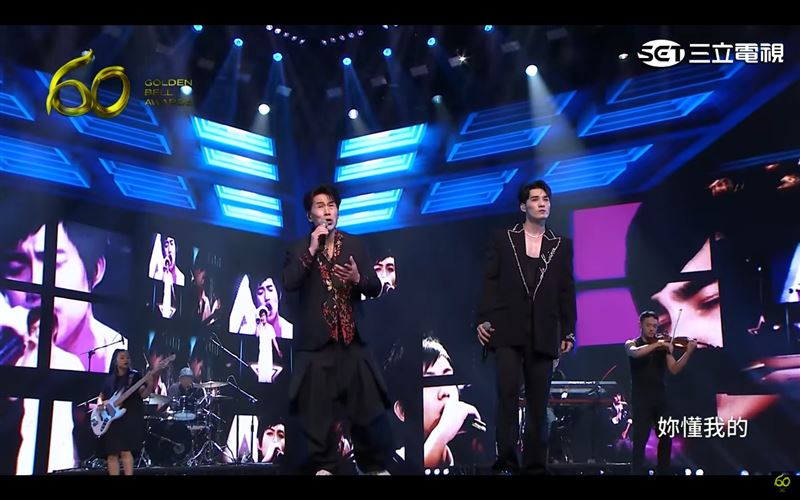 羅時豐表演節目合唱