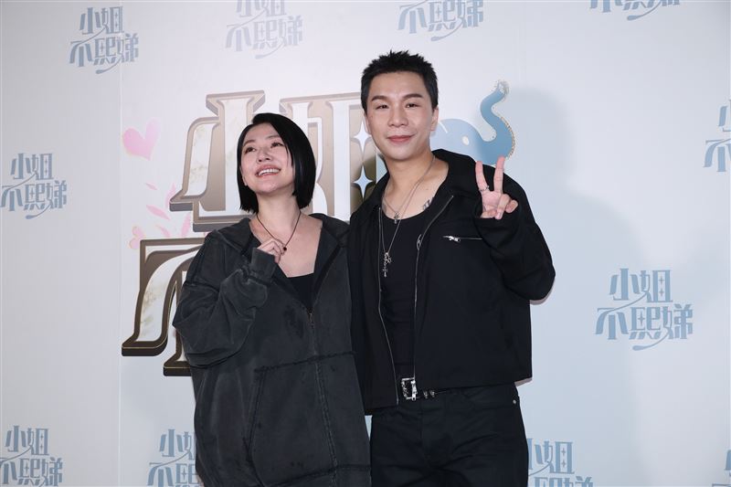 小S與派翠克拿下金鐘獎