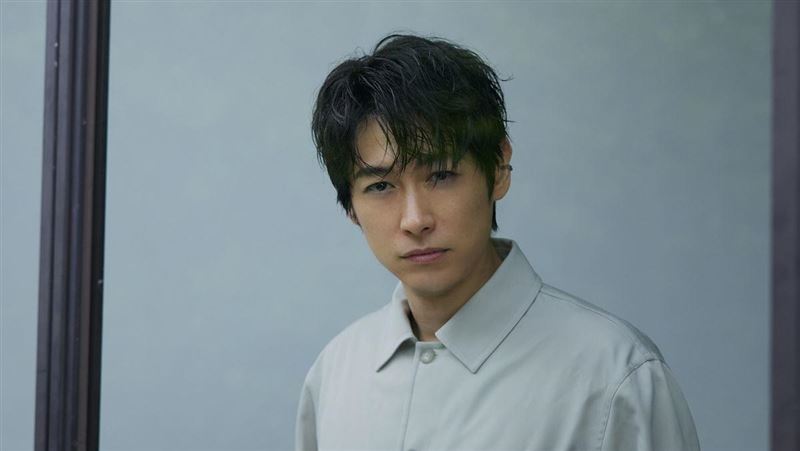 藤岡靛與印尼籍妻子離婚照片