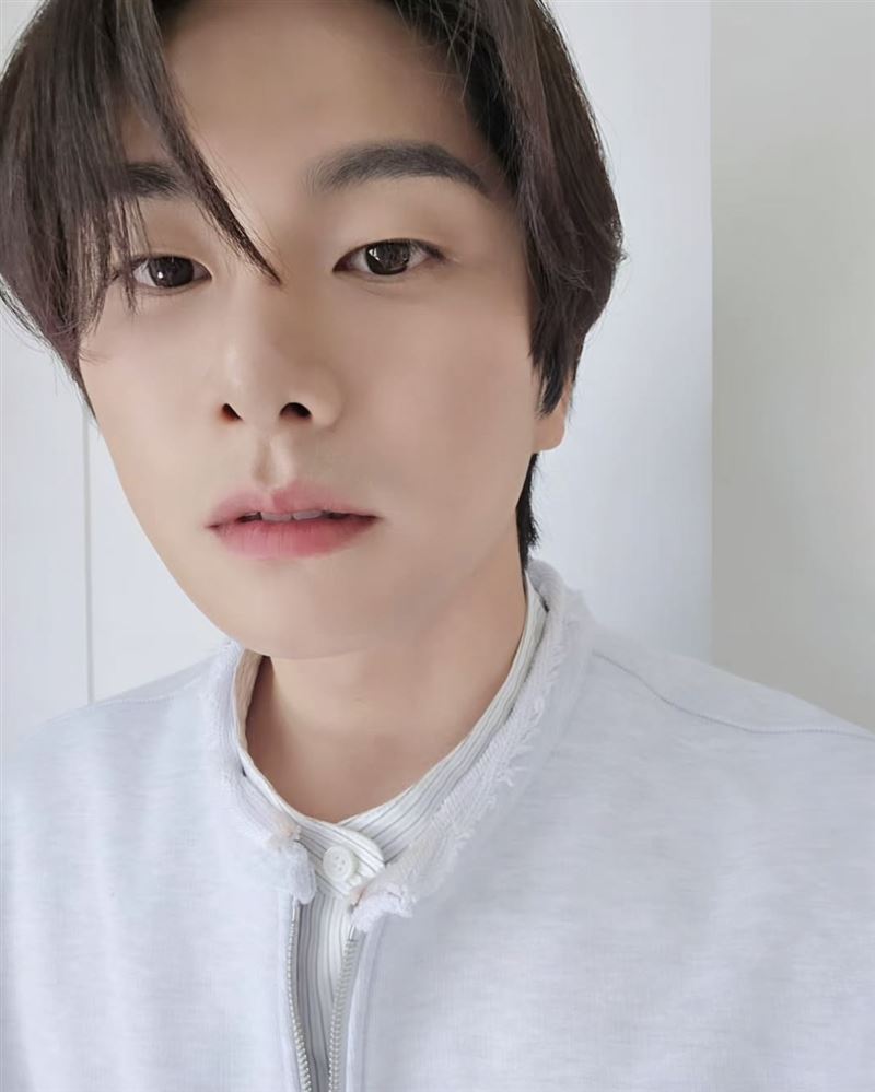 李伊庚公司强硬回击。(圖/翻攝自IG)