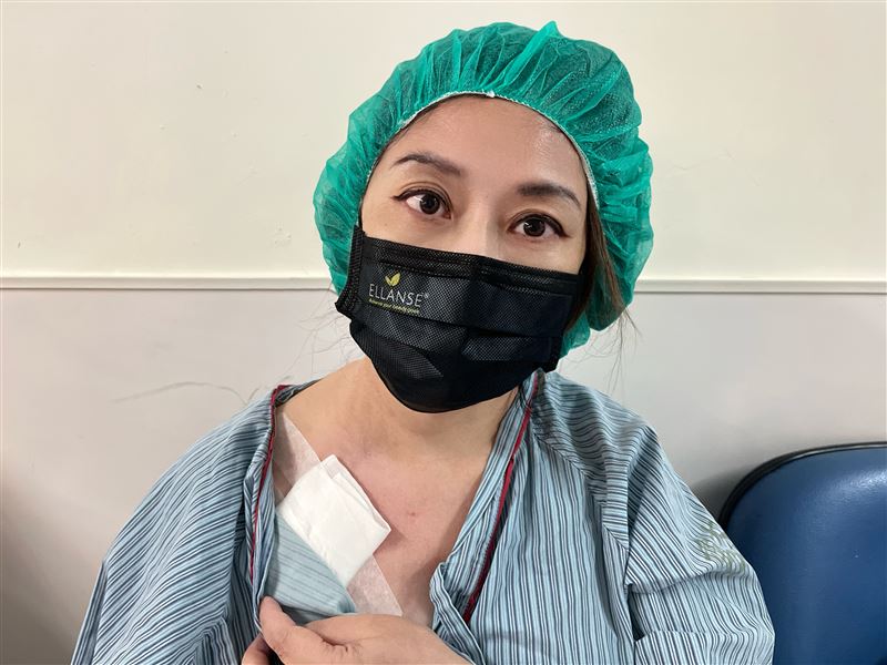 小彤動手術拆人工血管