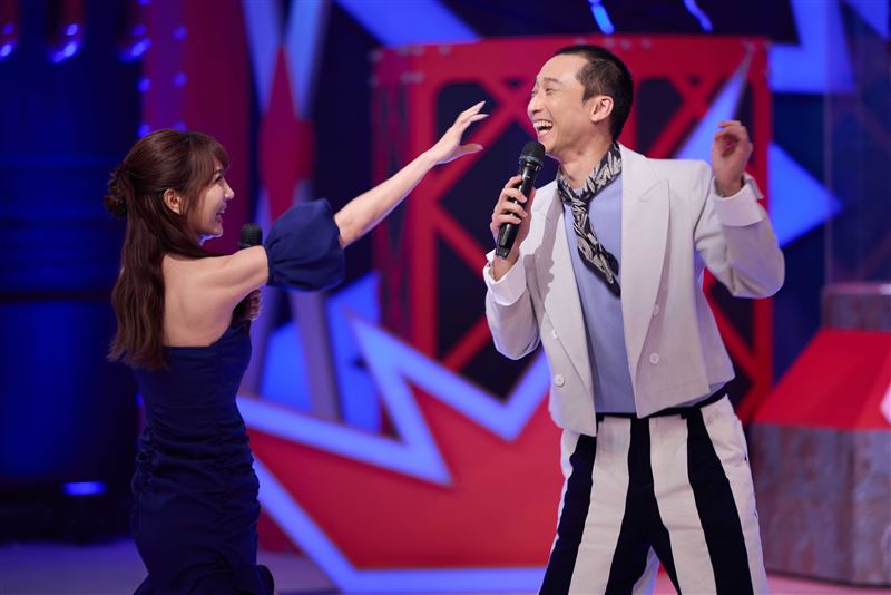 金鐘獎女配角曾莞婷（左）與浩子（右）嗆聲爆肢體衝突。