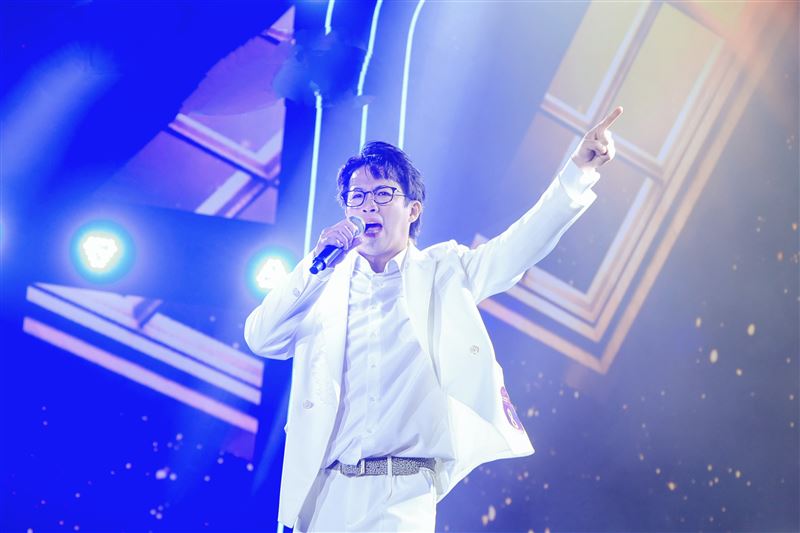 陈思瑋演唱现场照片