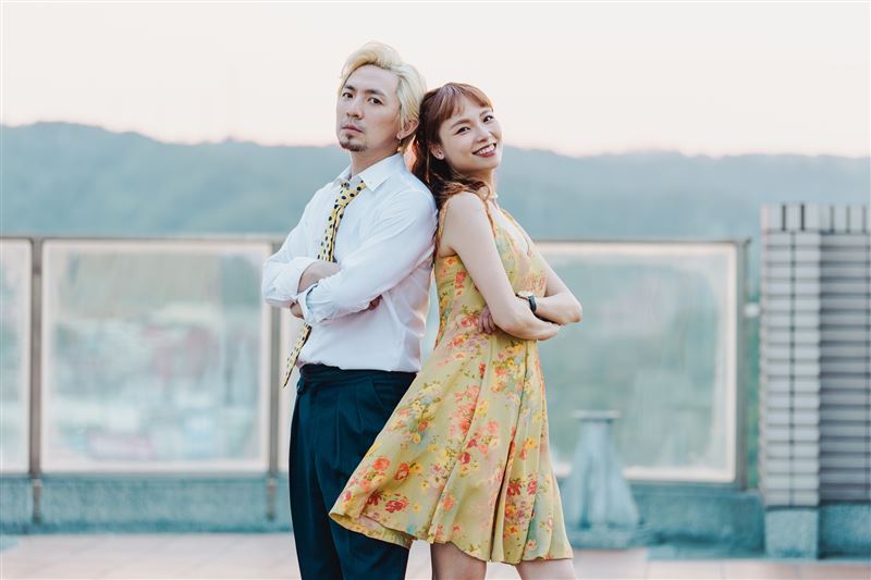 PiA與周自從合唱的MV