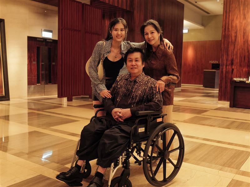 郑智化控诉深圳机场