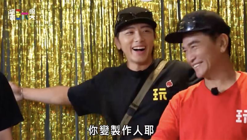 坤達與吳宗憲錄影照片