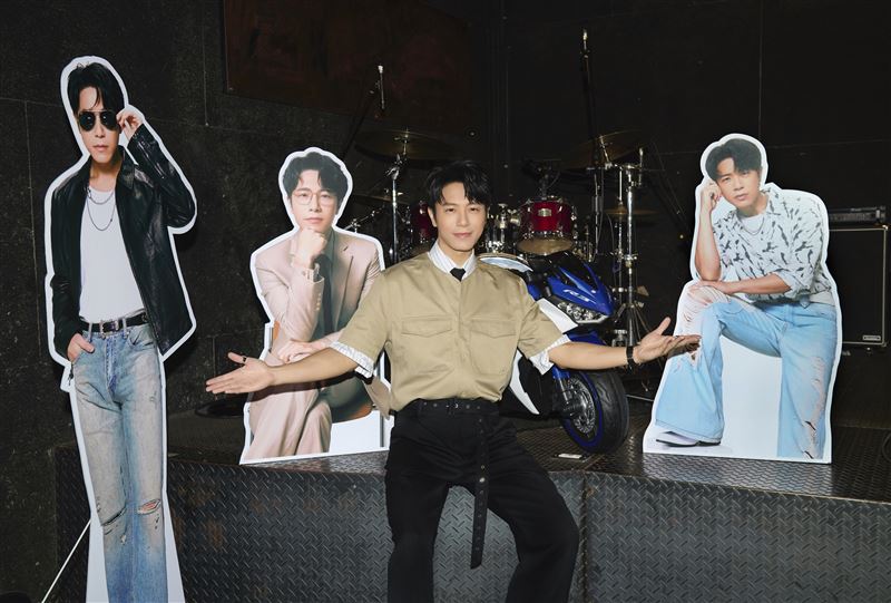 韋禮安舉辦「愛韋沒錯」私密復古派對現場